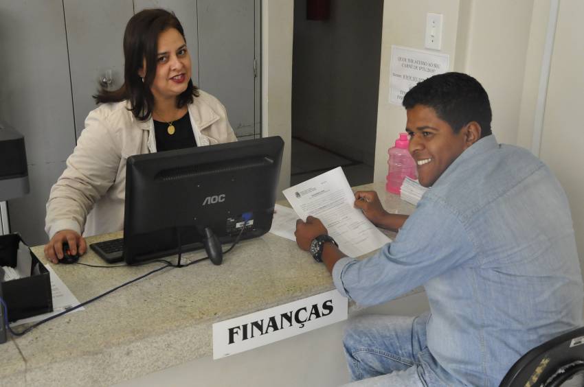 Prefeitura de Pinheiral inicia Refis 2019 com  descontos nos juros e multas de até 100%.