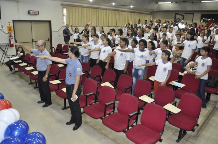 PROERD realiza formatura de alunos da rede municipal de ensino de Pinheiral