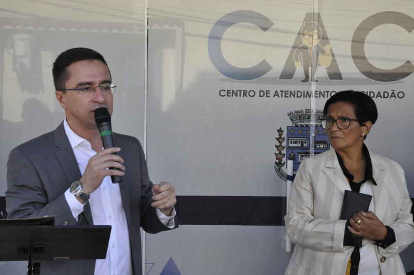 Ednardo anuncia novas obras na inauguração do CAC e CRAS do centro