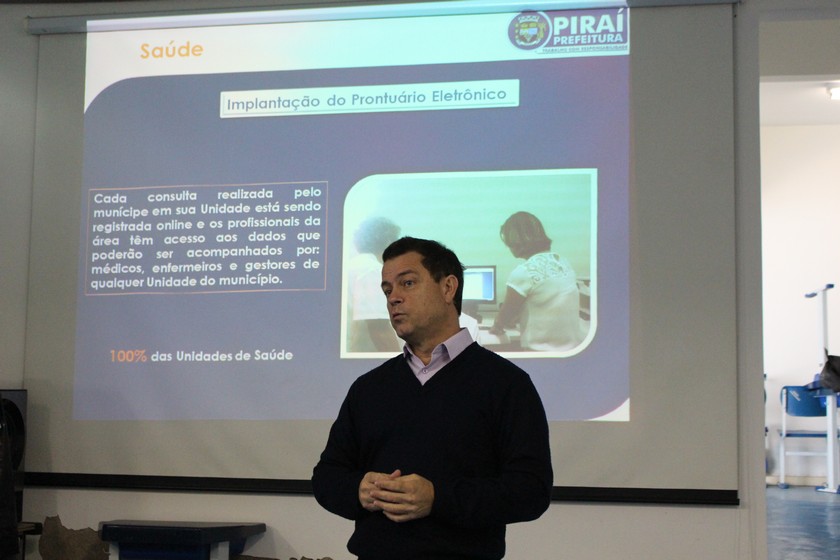 Prefeitura de Piraí recebe alunos da FGV/SP