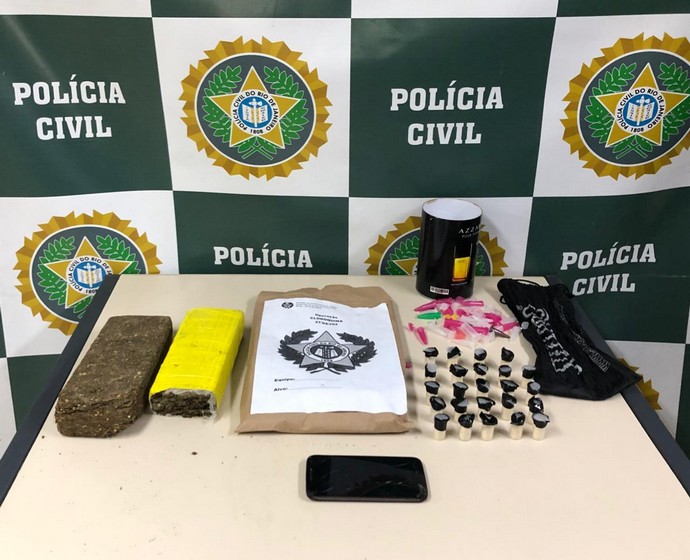 12 suspeitos presos e apreensão de drogas no bairro Vila Rica Tiradentes em volta Redonda