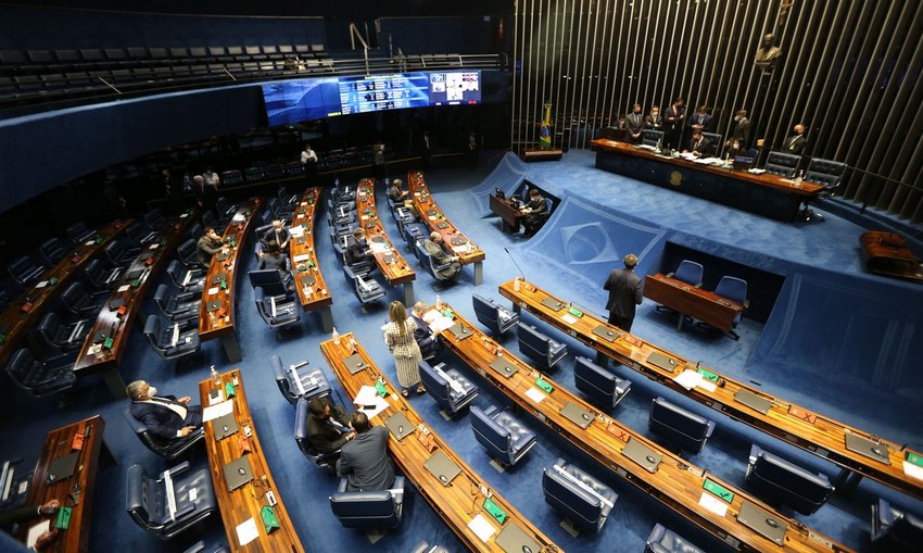 Senado aprova isenção de contas de luz adicionais a amapaenses