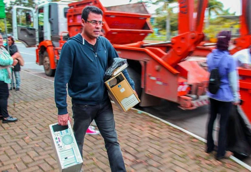 VENDA DE LIXO ELETROELETRÔNICO RESENDE-RJ