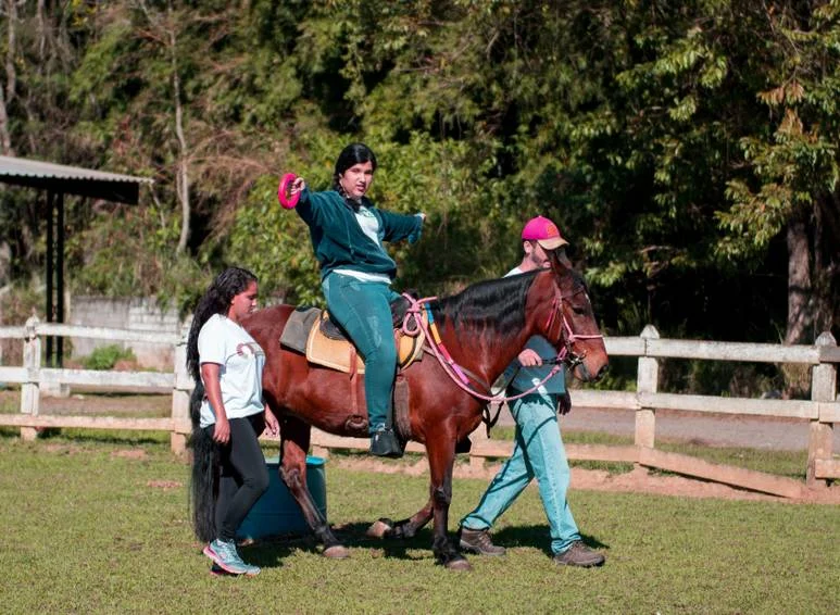 Equoterapia voltam a se apresentar no domingo