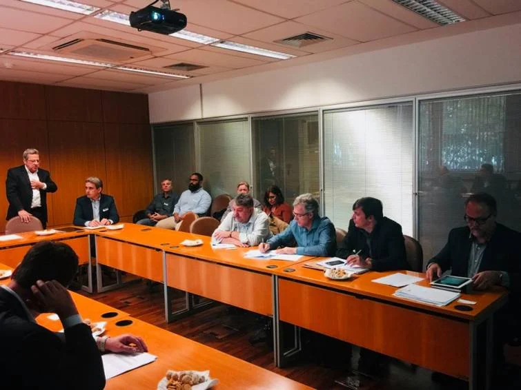 Prefeitura de VR se reúne com empresários no Rio de Janeiro