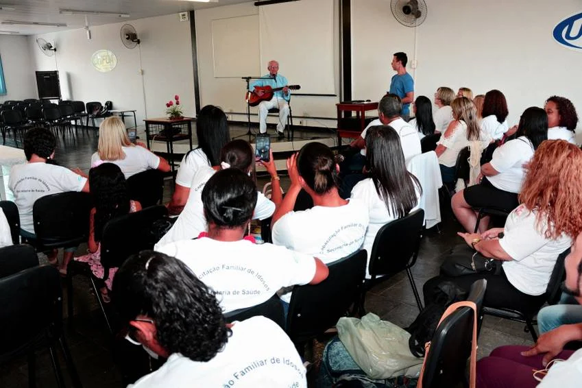 Formatura do Curso de Cuidador Familiar de Idosos