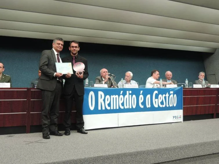 Volta Redonda recebe Prêmio Modelo de Excelência e Gestão.