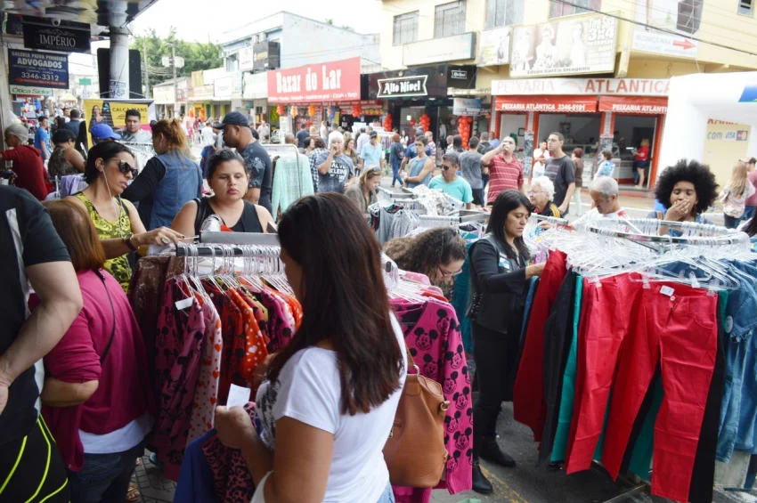 Rua de Compras em Volta Redonda