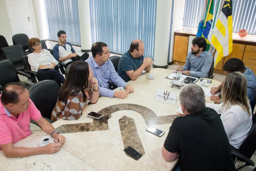 Reunião Prefeito com Representantes do Voltaço