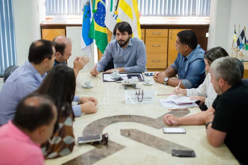 Reunião Prefeito com Representantes do Voltaço