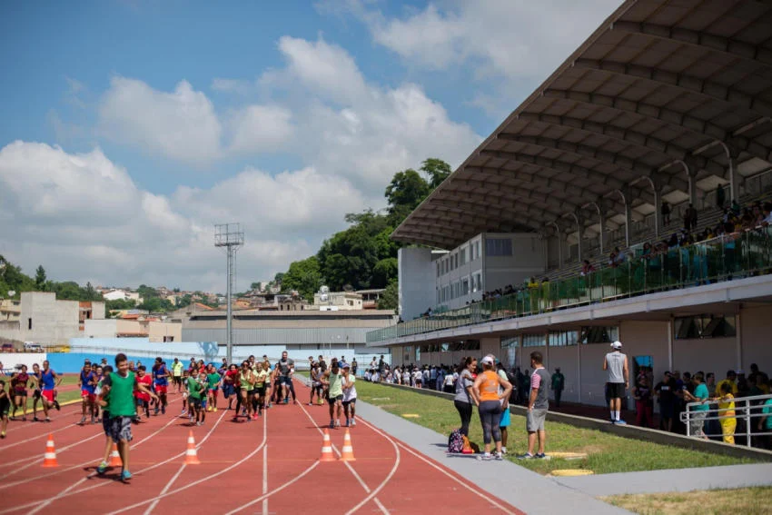 Arena Esportiva de Volta Redonda abre inscrição para atletismo