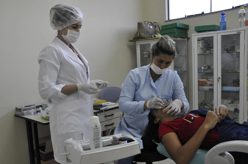 Consultório já atendeu cerca de 50 crianças na região, e prefeito almeja zerar a demanda odontopediatria
