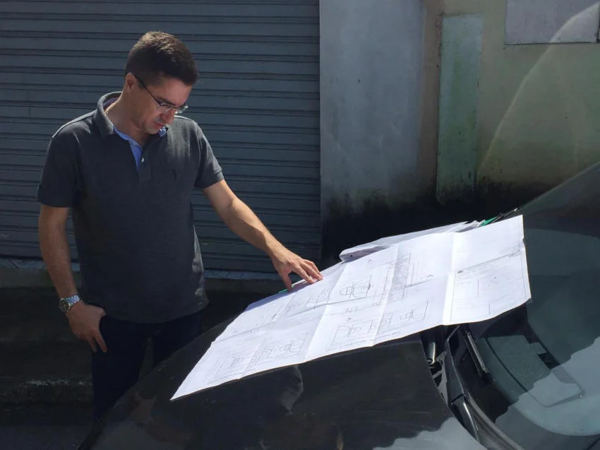 EDNARDO FAZ VISITA EM OBRAS QUE ESTÃO SENDO REALIZADAS EM PINHEIRAL