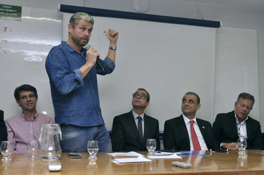 Prefeitura de Barra Mansa entrega Clínica de Hemodiálise