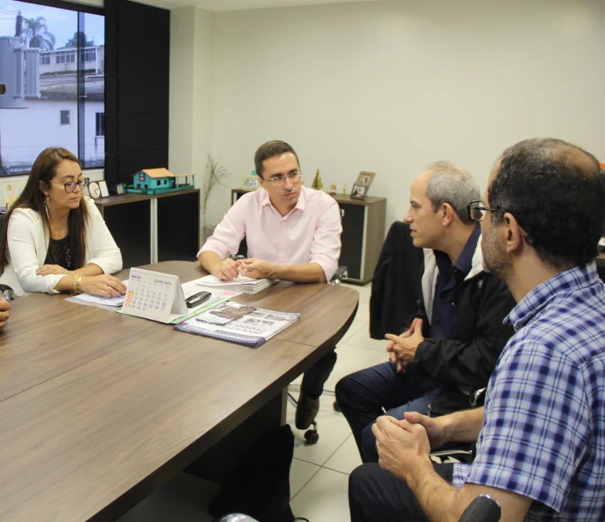 Técnicos do SPU acompanham processo de regularização fundiária de Pinheiral