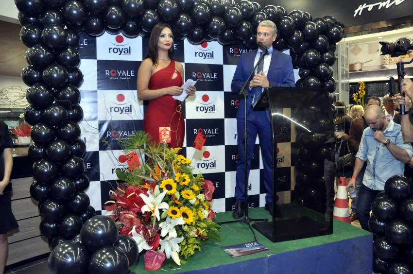 Lanamento do Royal 3