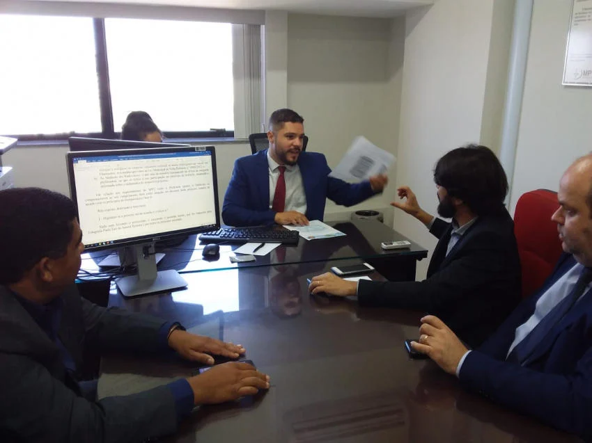 Samuca garante licitação e empregabilidade de funcionários da Sul Fluminense