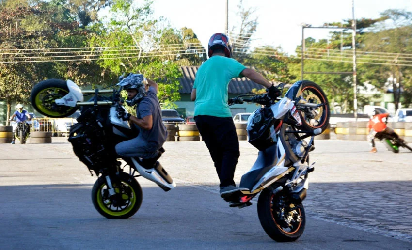Encontro Nacional de Motociclistas Falcões do Aço arrecada cerca de 5 toneladas de alimentos para entidades