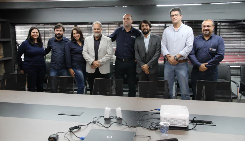 Samuca Silva se reúne com diretores da CBSI
