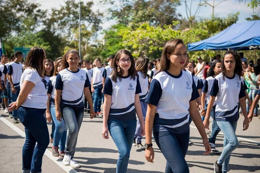 Tradicional Desfile Cívico marca o feriado de 7 de Setembro em Resende