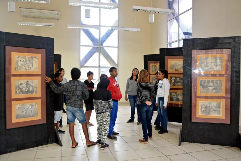 Biblioteca Municipal de Volta Redonda completa 64 anos