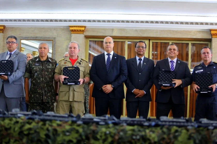 Governo do Estado recebe mais de 27 mil pistolas do Gabinete de Intervenção Federal