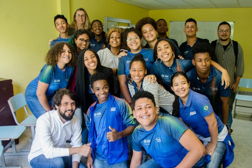 Prefeito Samuca conversa com jovens do Projeto Garoto Cidadão