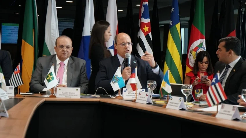 Witzel propõe criação de comissão de governadores para combater tráficos de drogas e armas