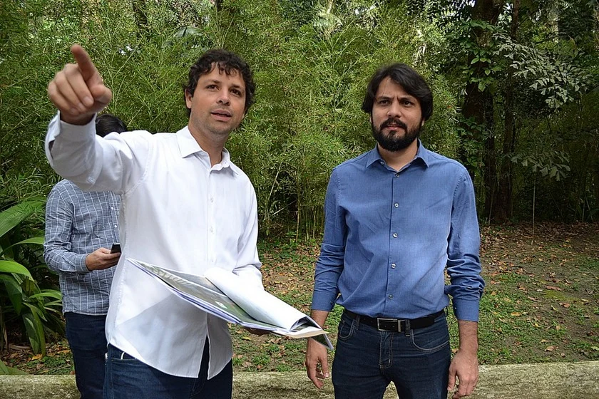 Samuca Silva visita reforma do Zoológico Municipal de Volta Redonda