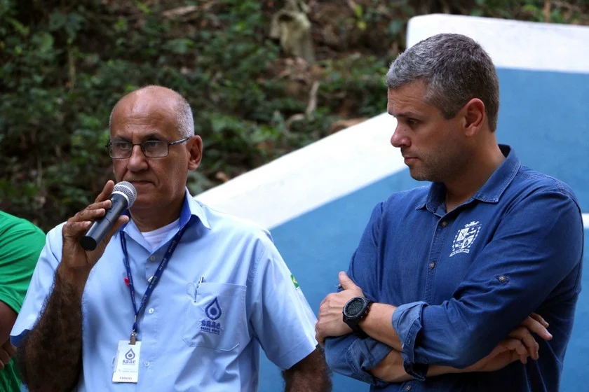 Rodrigo Drable entrega reforma da ETA a moradores do Vista Alegre