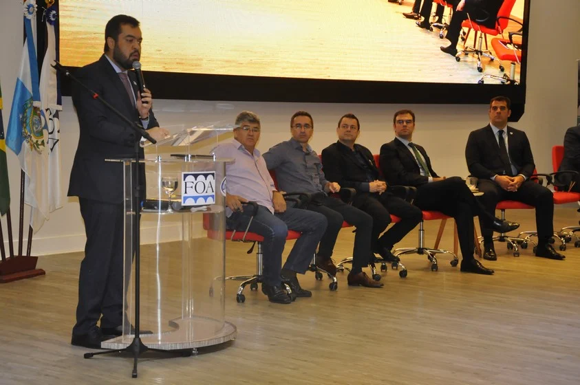 Prefeito Pinheiral Ednardo participa de workshop sobre desenvolvimento regional