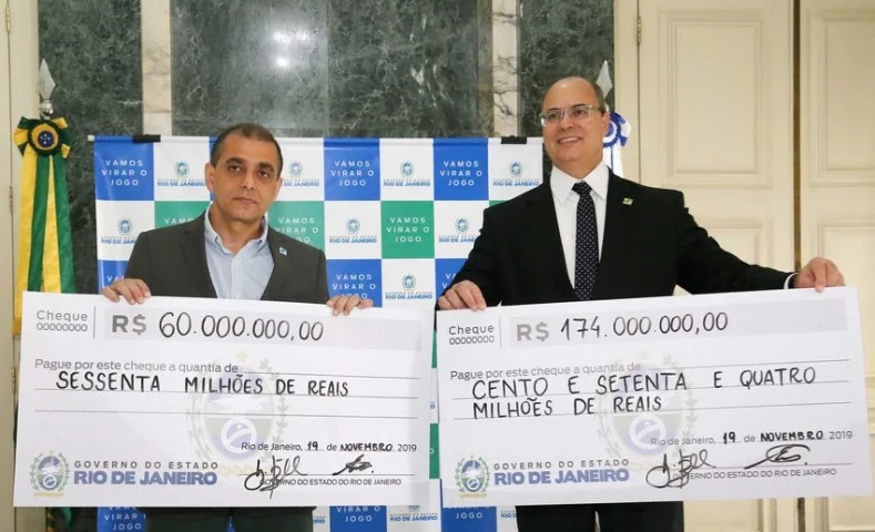 Governador assina repasse de R$ 234 milhões para saúde do município do Rio