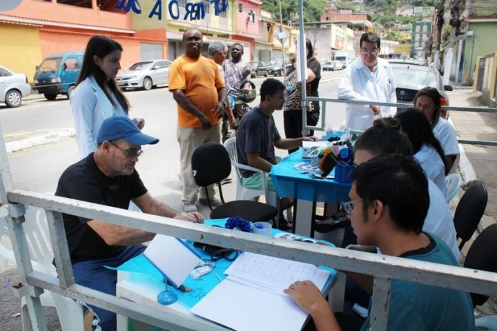 Bairros de Volta Redonda recebem ações do Novembro Azul