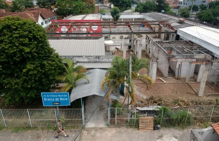 Obras na creche Branca de Neve são retomadas em Volta Redonda
