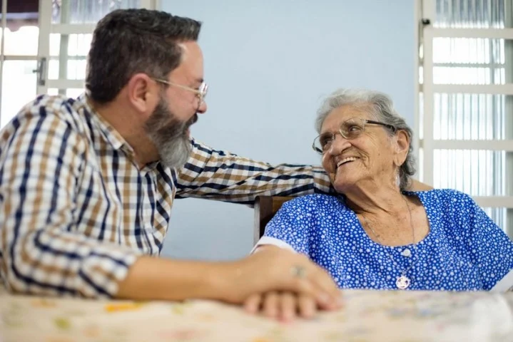 Centro Dia Para Idosos realiza confraternização de encerramento das atividades do ano