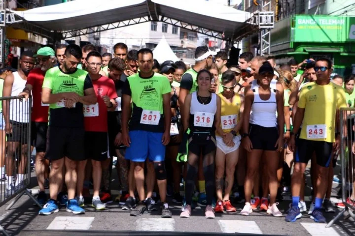 Corrida da Bíblia reúne 200 atletas em Barra Mansa