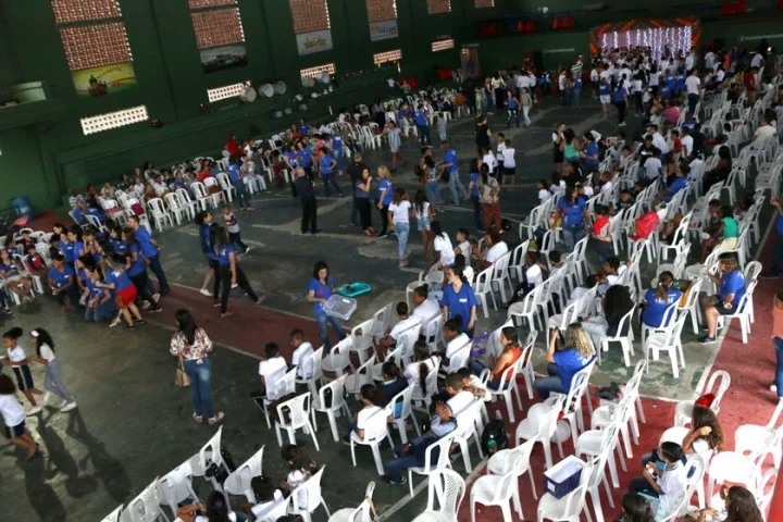 Prefeito Rodrigo Drable esteve presente em mais uma edição do tradicional Natal do Cemae