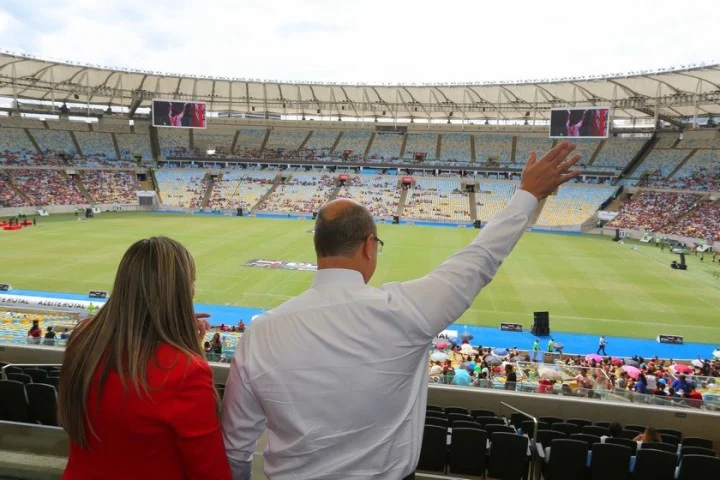 Natal Show de Bola reúne 25 mil pessoas no Maracanã