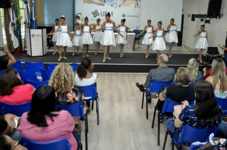 Barra Mansa encerra Seminários de Educação