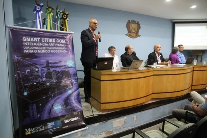 Workshop discute inovação e tecnologia em Volta Redonda