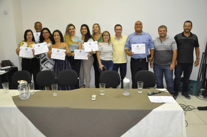 Prefeito dá posse aos novos conselheiros tutelares Pinheiral