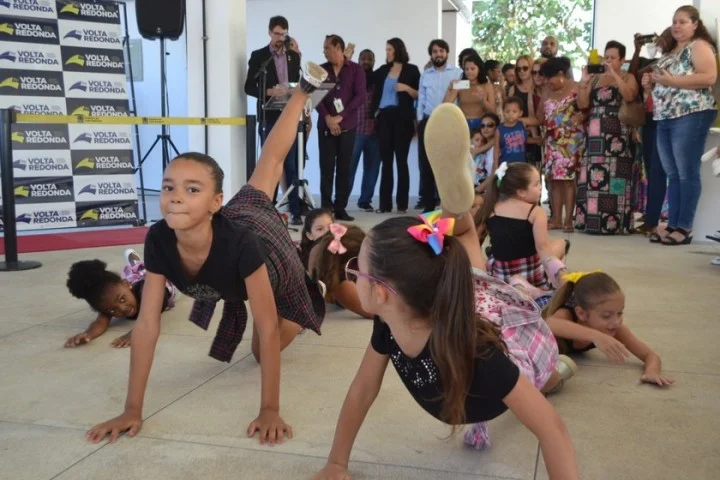 Praça Ceu completa um ano oferecendo várias oficinas culturais e esportivas para comunidade
