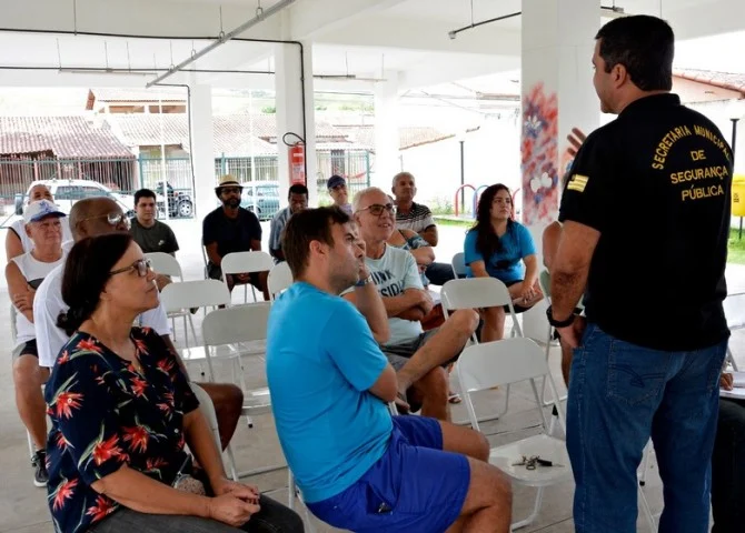 Secretaria Extraordinária de Segurança Pública inicia projeto de visita aos bairros