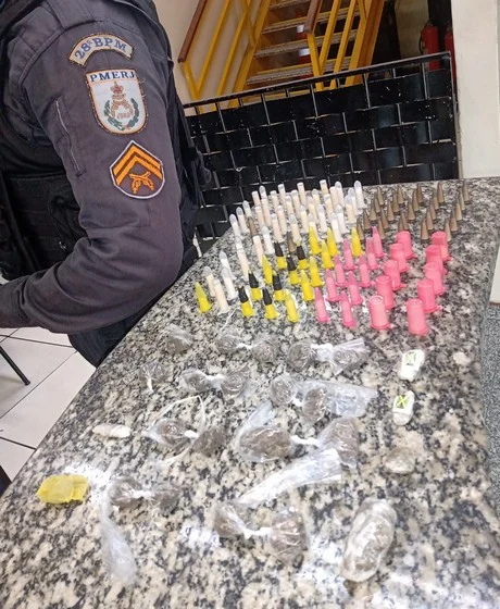 Apreensão de drogas em Santa Rita da Dutra - Barra Mansa