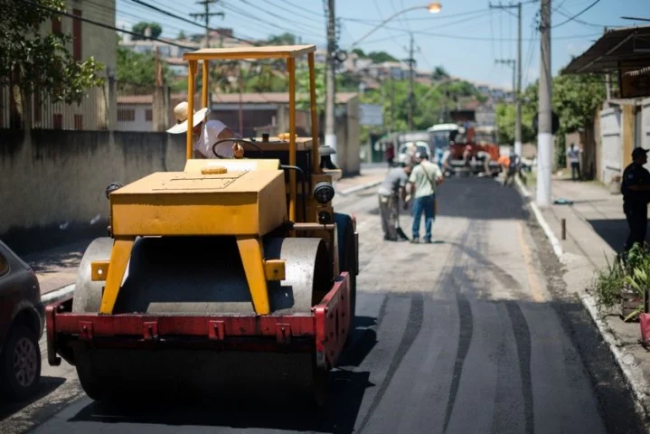 Volta Redonda conclui primeira fase de recapeamento asfáltico no bairro Retiro