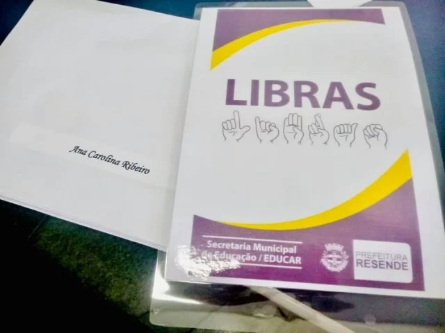 Prefeitura de Resende oferece curso de libras