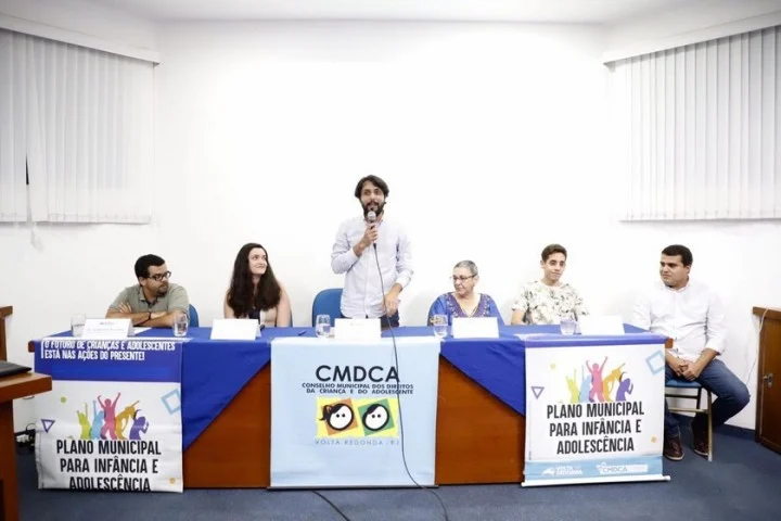 Conclusão do Plano Municipal para Infância e Adolescência é comemorada pelo ‘Orgulho de Volta’