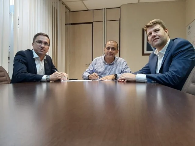 Prefeito assina convênio de 5 milhões com o estado para a saúde