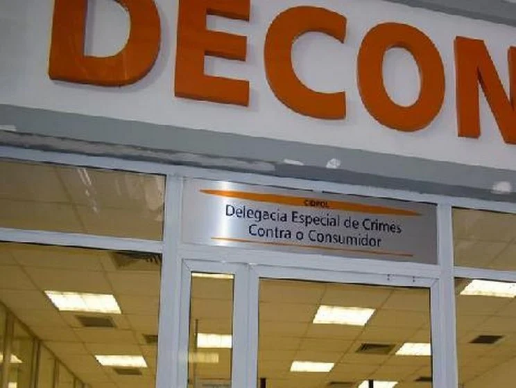 Decon disponibiliza número de WhatsApp para denúncias de cobranças abusivas 