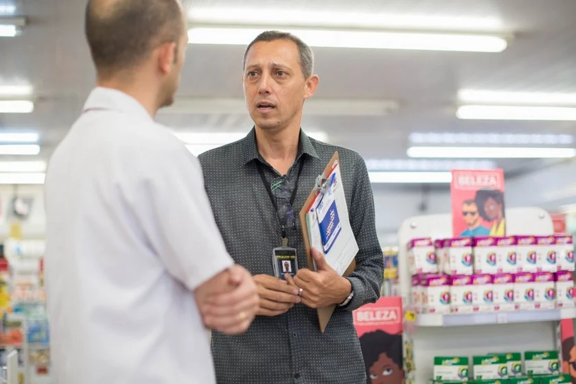 Procon orienta farmácias quanto ao preço do álcool em gel